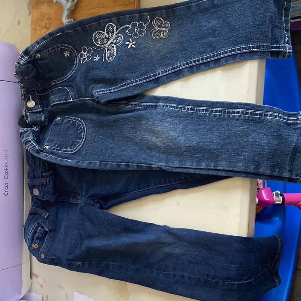Toddler girl size 4